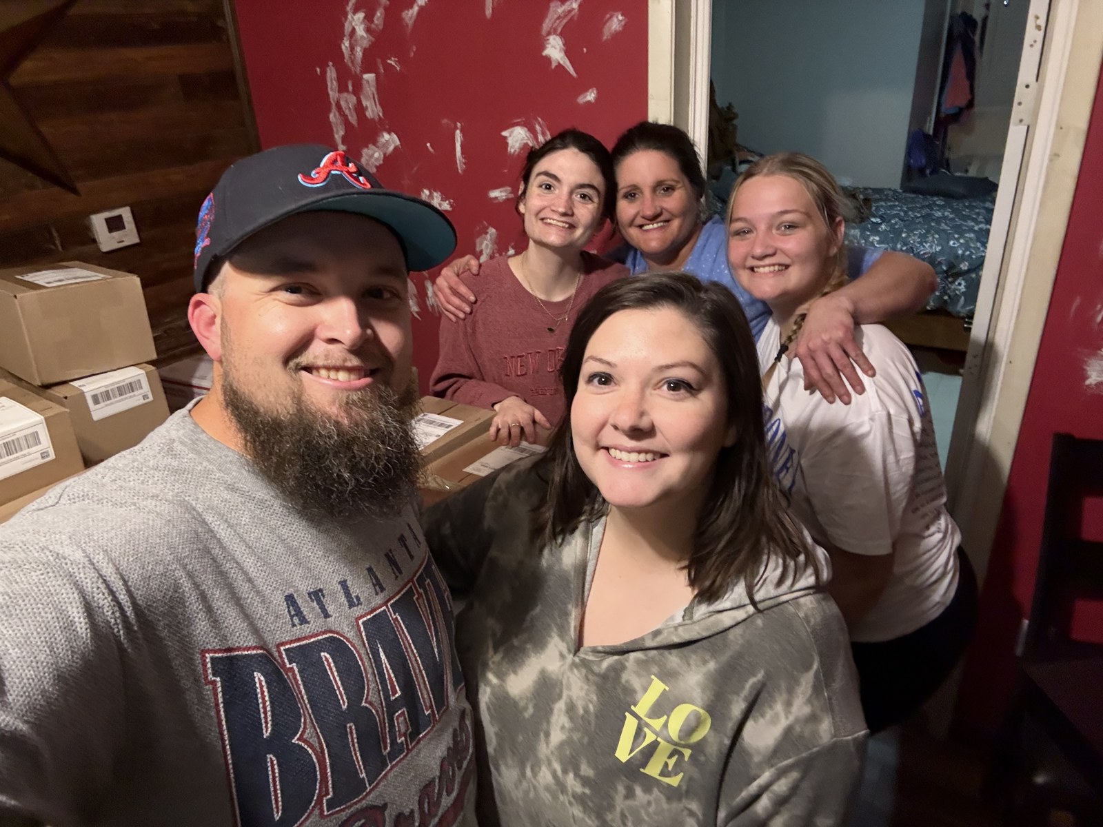 Group photo at the first Tennessee estate sale